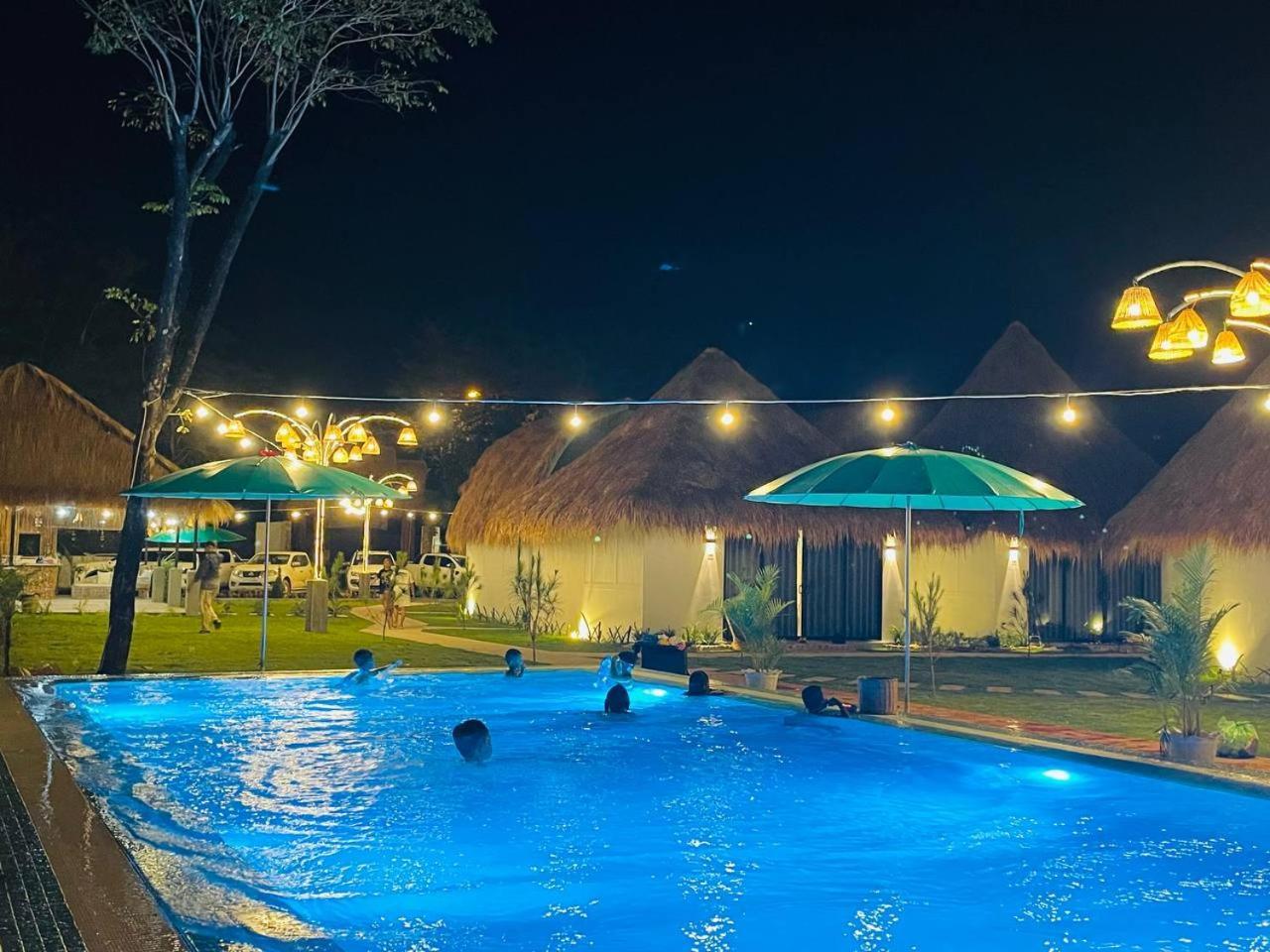 Sea Sand Resort Kampot Kültér fotó